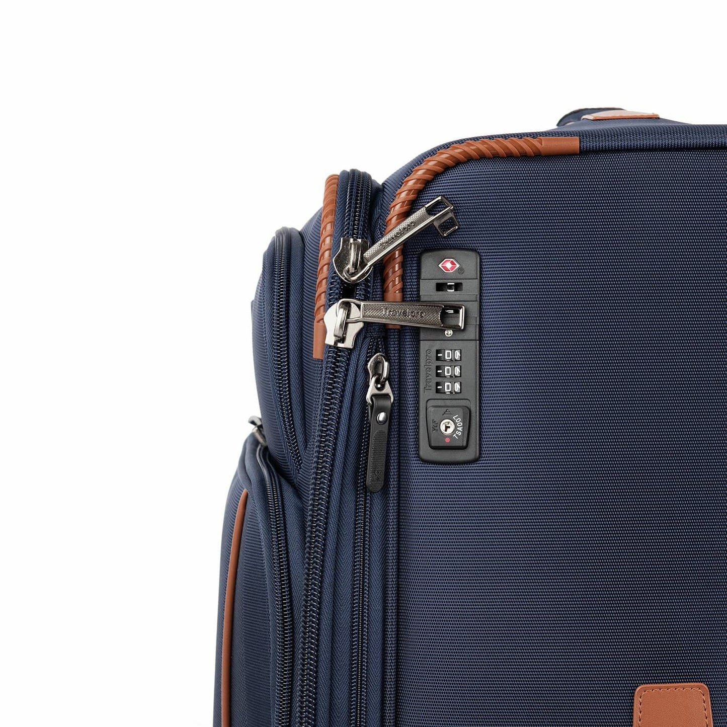 Crew™ VersaPack™ 29" Expandable Spinner Suiter